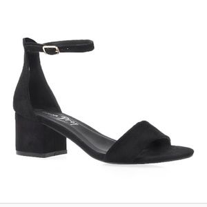 Hey You There Block Heel ♥️